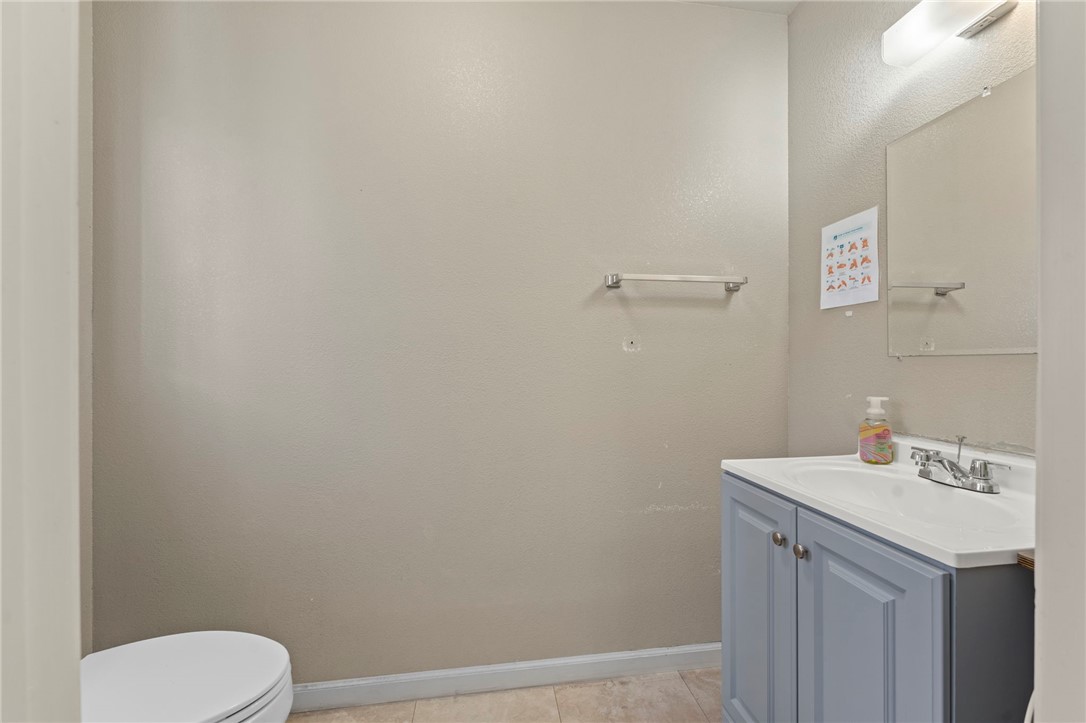 26635 Avenida Deseo, Mission Viejo CA 92691 - photo 24
