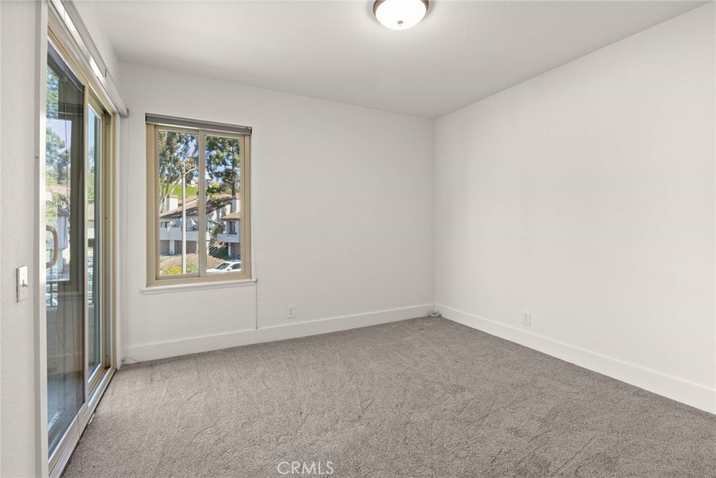 26643 Guadiana, Mission Viejo CA 92691 - photo 19