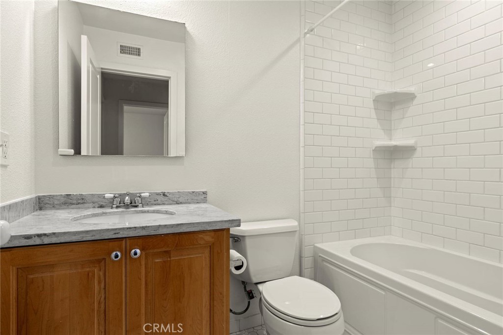 26643 Guadiana, Mission Viejo CA 92691 - photo 24