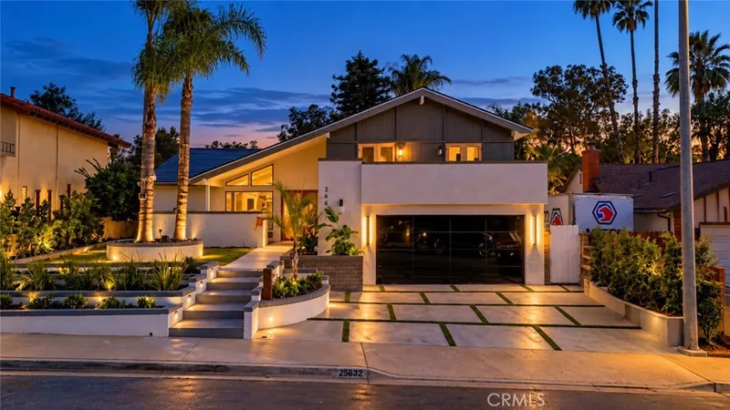 26682 Aracena, Mission Viejo