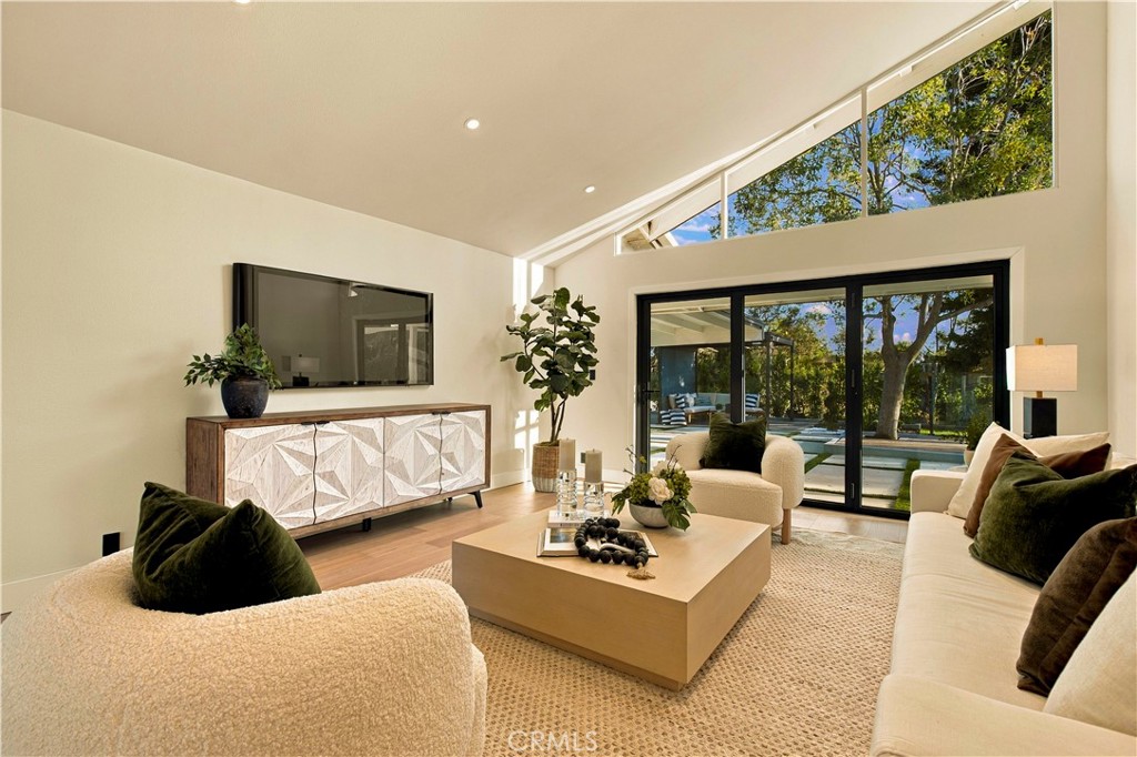 26682 Aracena, Mission Viejo CA 92691 - photo 13