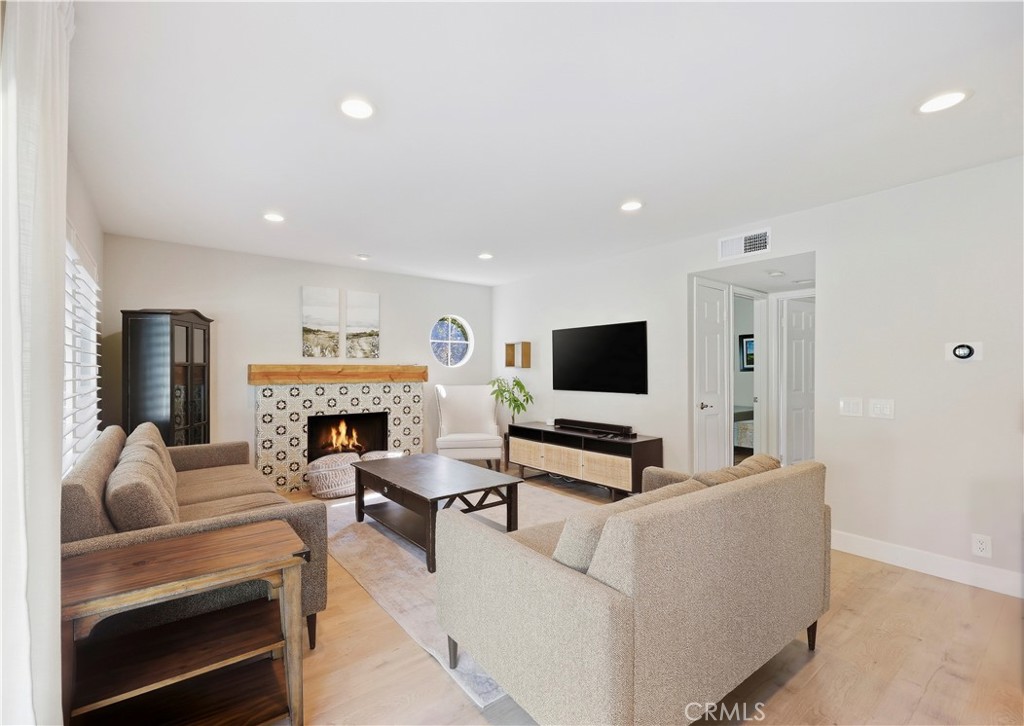 26715 Trasmiras, Mission Viejo CA 92692 - photo 5