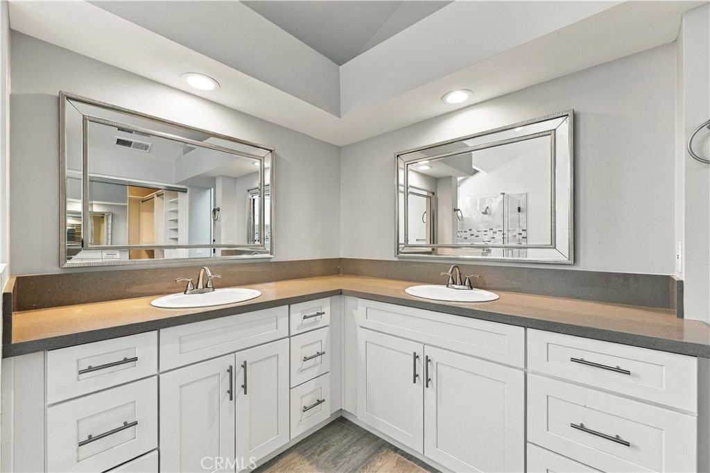 26715 Trasmiras, Mission Viejo CA 92692 - photo 15