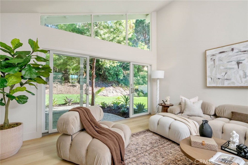 26732 Carretas, Mission Viejo CA 92691 - photo 4