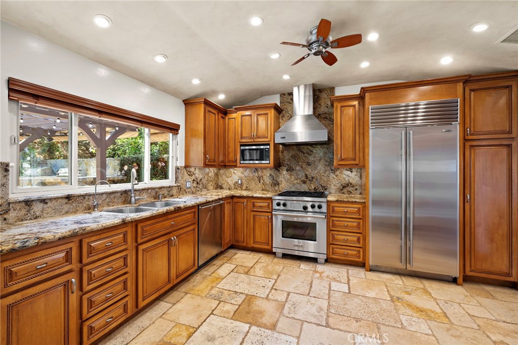 26732 Morena, Mission Viejo CA 92691 - photo 18