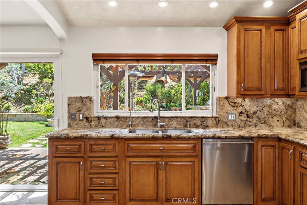 26732 Morena, Mission Viejo CA 92691 - photo 19