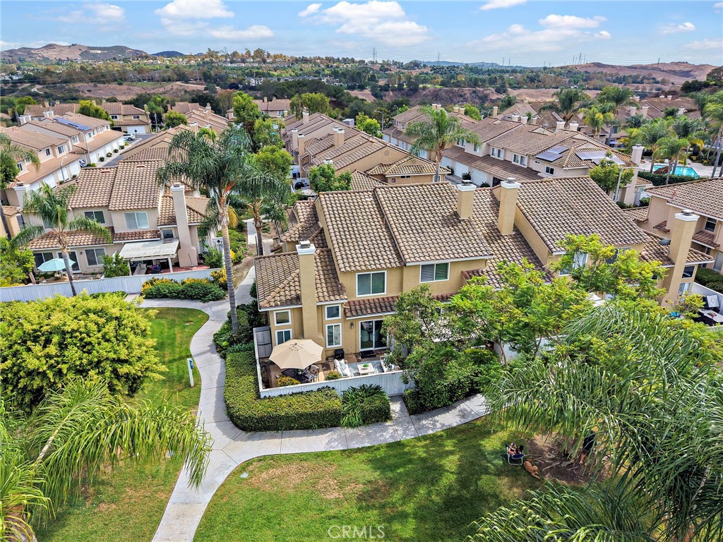 26907 Begonia, Mission Viejo CA 92692 - photo 11