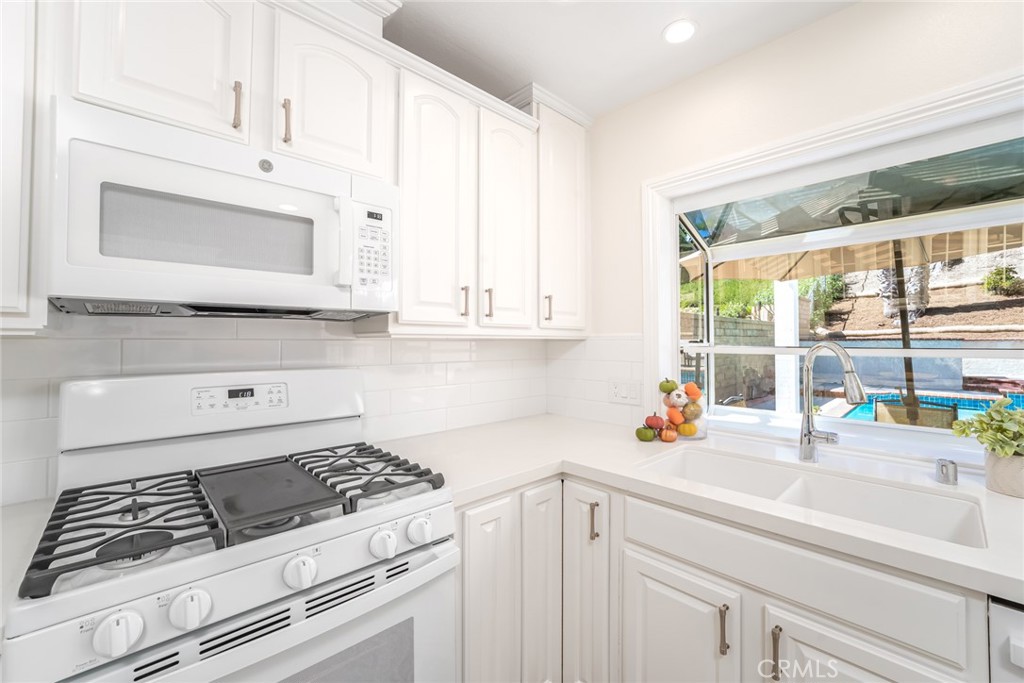 27075 Via Callado, Mission Viejo CA 92691 - photo 12