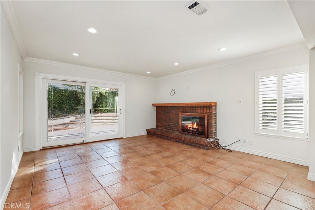 27104 Pinario, Mission Viejo CA 92692 - photo 8