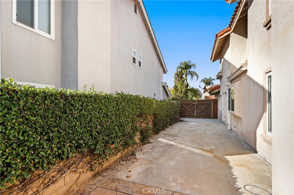 27104 Pinario, Mission Viejo CA 92692 - photo 39