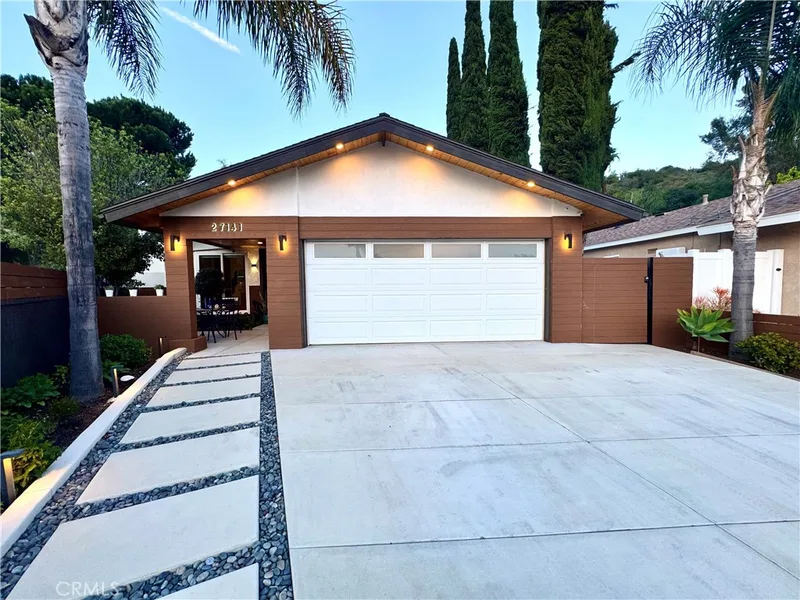 27141 Via Noveno, Mission Viejo, CA 92691