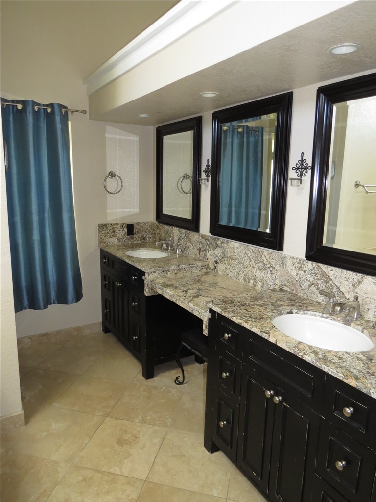 27165 Pinario, Mission Viejo CA 92692 - photo 14