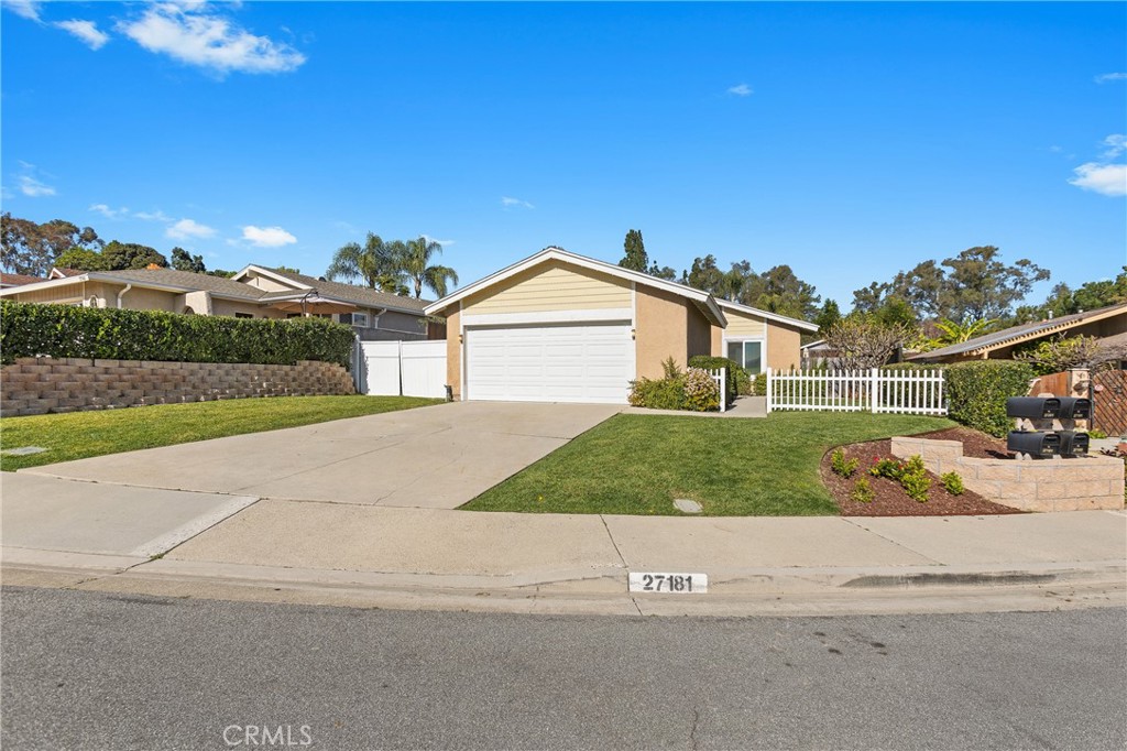 27181 Manzano, Mission Viejo CA 92692 - photo 1