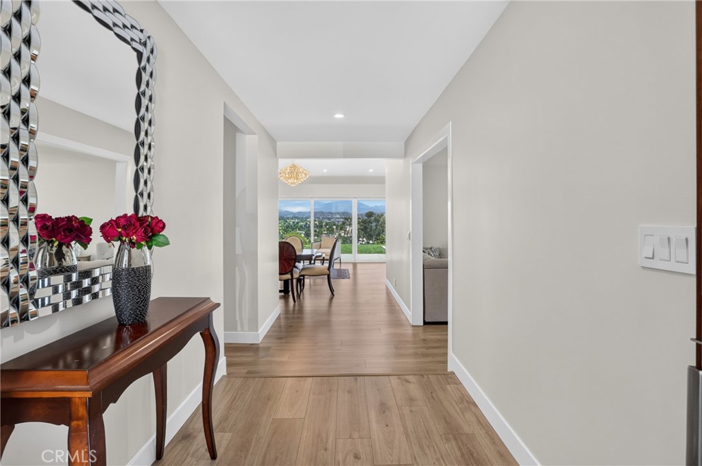 27182 Calle Del Cid, Mission Viejo CA 92691 - photo 4