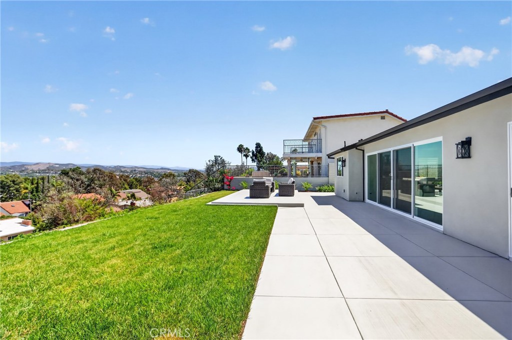 27182 Calle Del Cid, Mission Viejo CA 92691 - photo 28