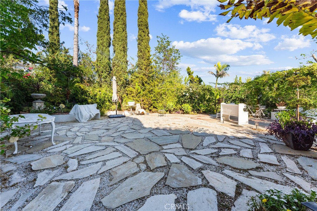 Private entertainer's yard - 27201 S Ridge Drive, Mission Viejo CA 92692 - photo 4