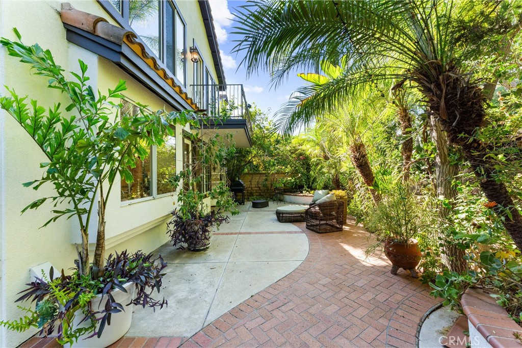 Side Yard - 27201 S Ridge Drive, Mission Viejo CA 92692 - photo 23