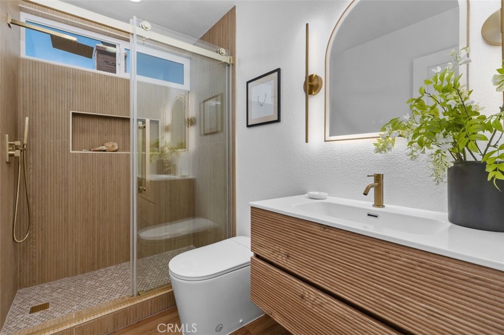 27241 Mariscal, Mission Viejo CA 92691 - photo 32