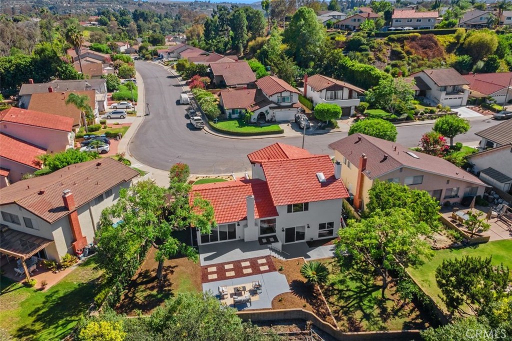 27241 Mariscal, Mission Viejo CA 92691 - photo 38