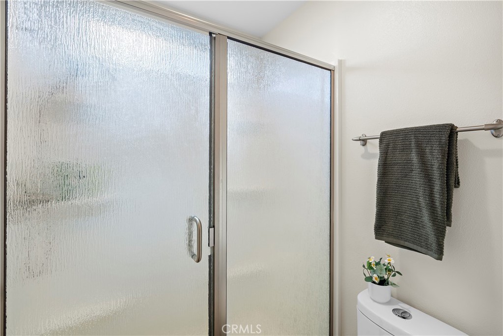 primary bathroom - 27262 Via Burgos, Mission Viejo CA 92691 - photo 25