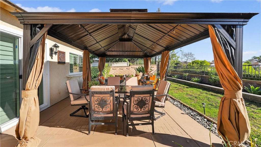 27302 Via Olmo, Mission Viejo CA 92691 - photo 23