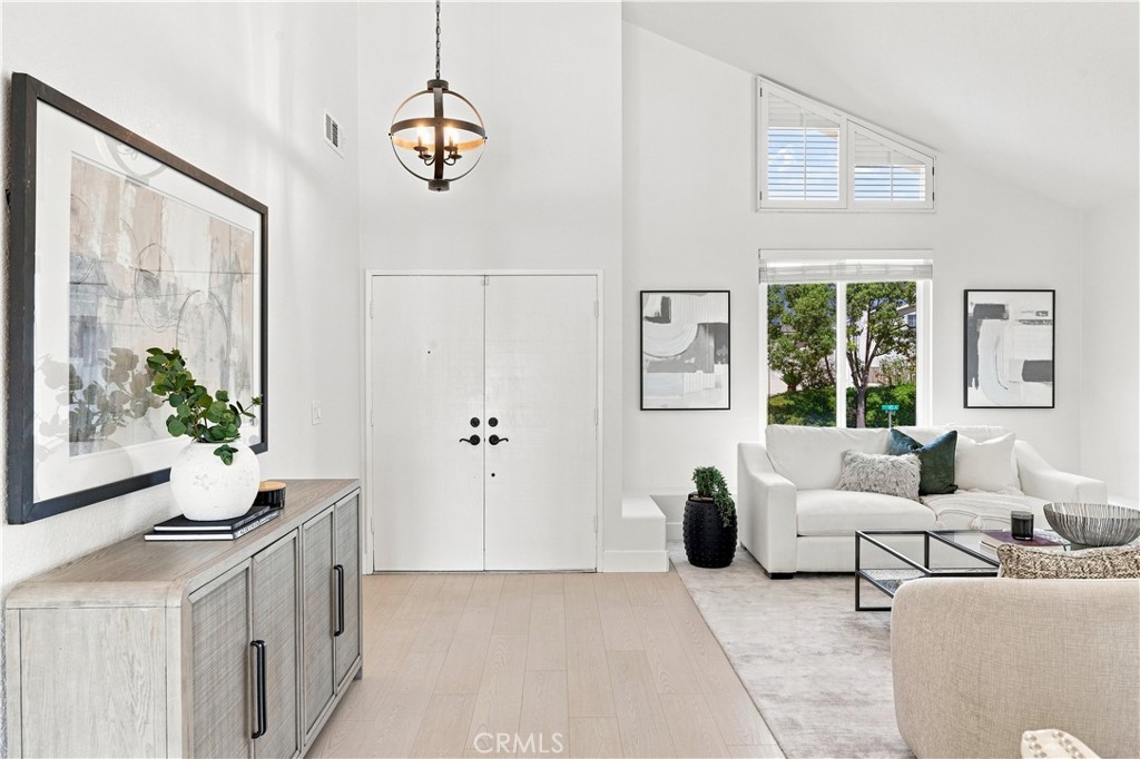 27322 Via Rioja, Mission Viejo CA 92691 - photo 3