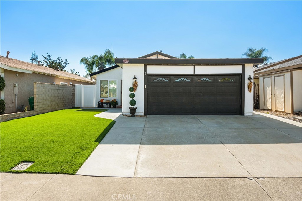 27342 Padilla, Mission Viejo CA 92691 - photo 1