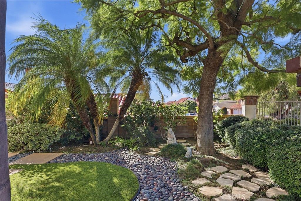 27391 Valderas, Mission Viejo CA 92691 - photo 7