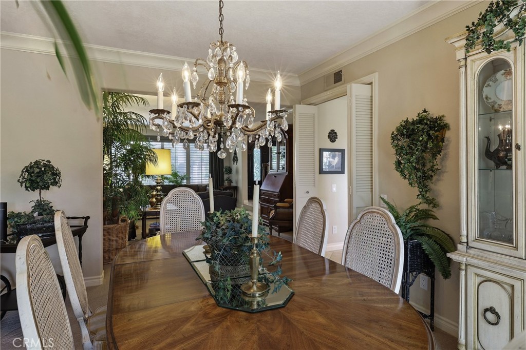27391 Valderas, Mission Viejo CA 92691 - photo 20
