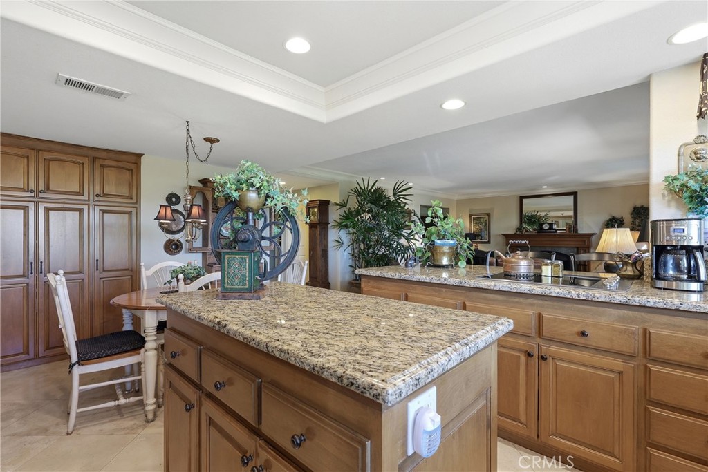 27391 Valderas, Mission Viejo CA 92691 - photo 29