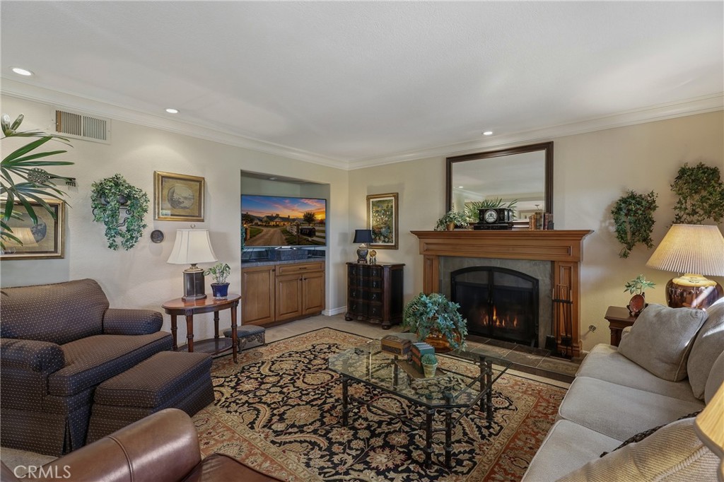 27391 Valderas, Mission Viejo CA 92691 - photo 35