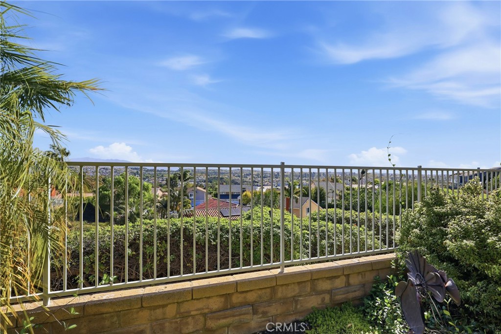 27391 Valderas, Mission Viejo CA 92691 - photo 48