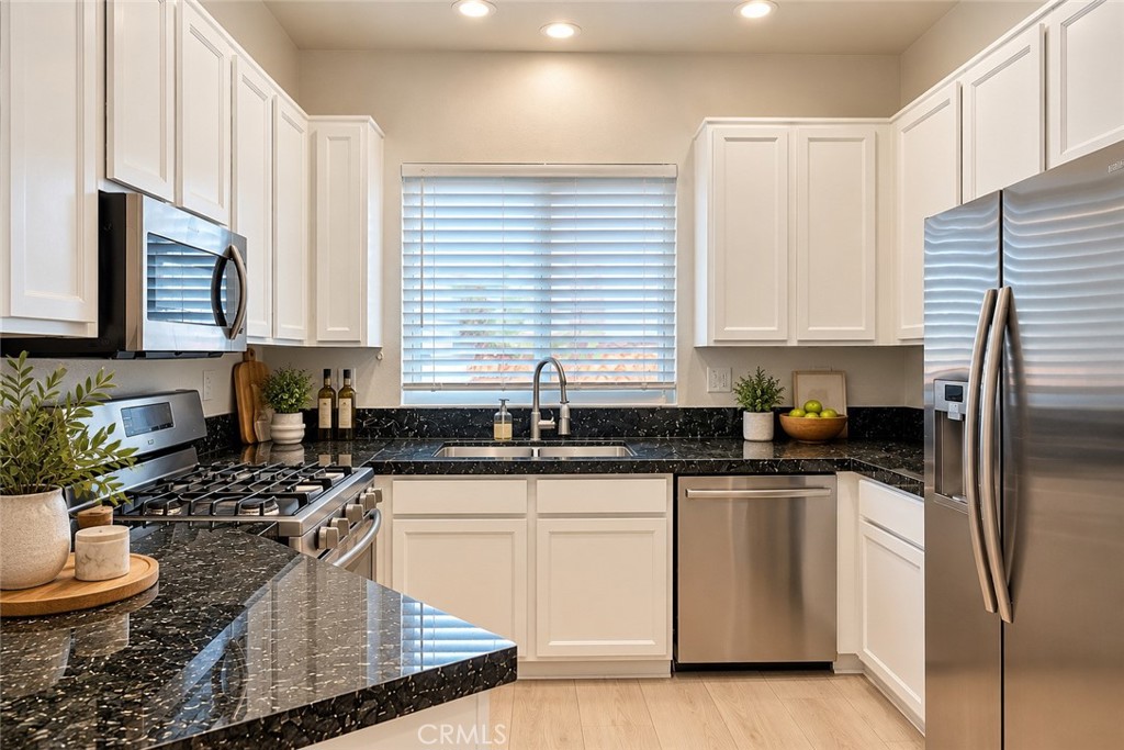 274 California Court, Mission Viejo CA 92692 - photo 2