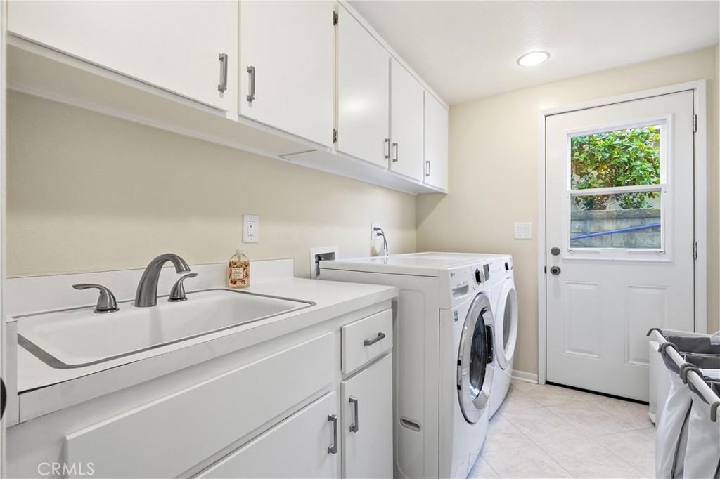 27411 Betanzos, Mission Viejo CA 92692 - photo 23