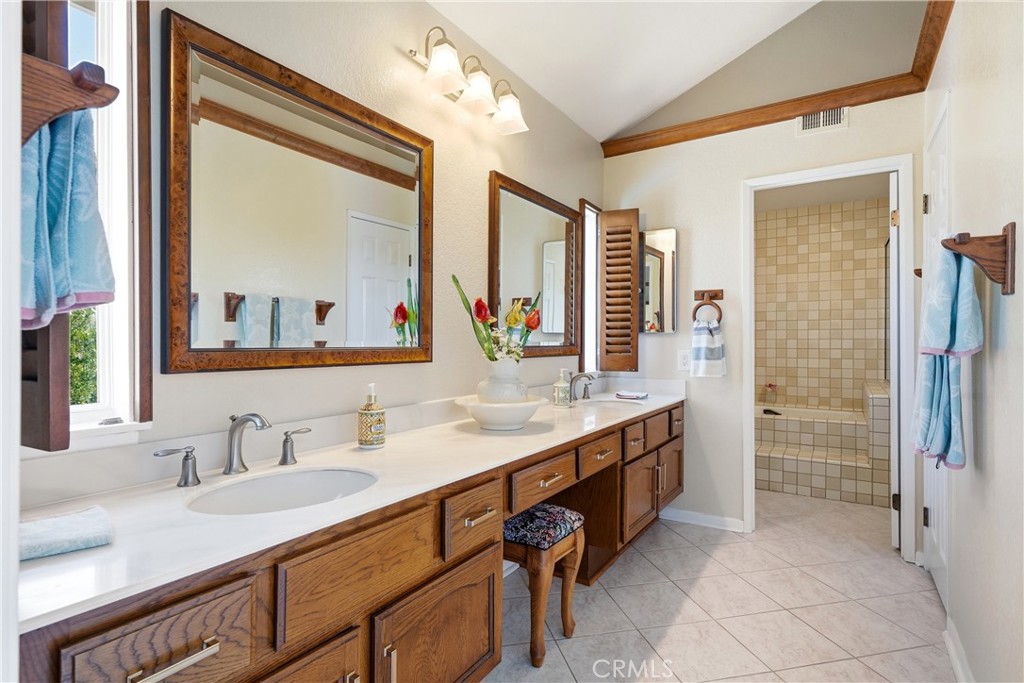 27411 Betanzos, Mission Viejo CA 92692 - photo 31