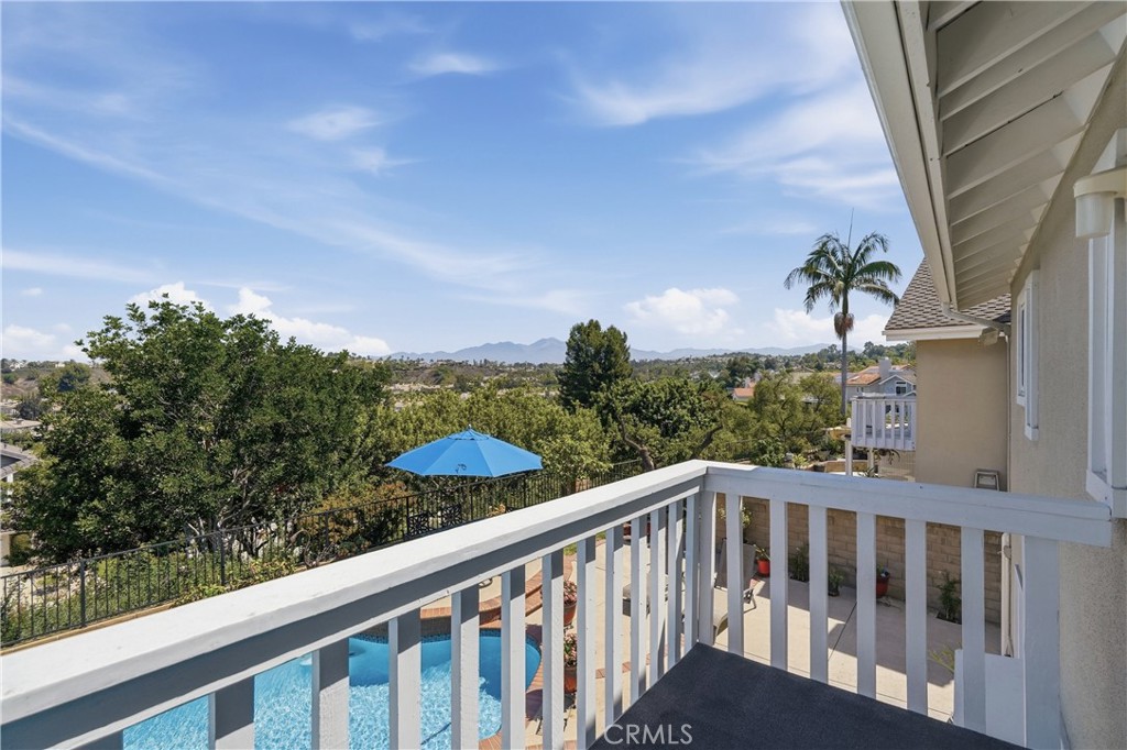 27411 Betanzos, Mission Viejo CA 92692 - photo 35