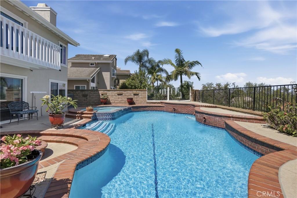 27411 Betanzos, Mission Viejo CA 92692 - photo 49