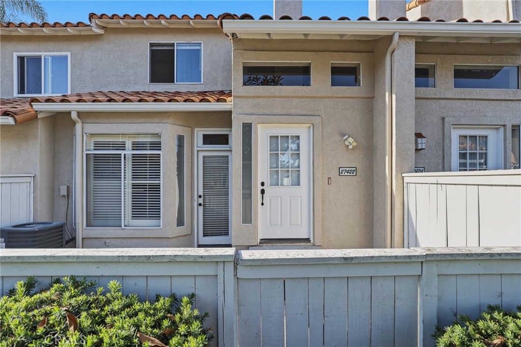 27422 Iris Avenue, Mission Viejo CA 92692 - photo 2