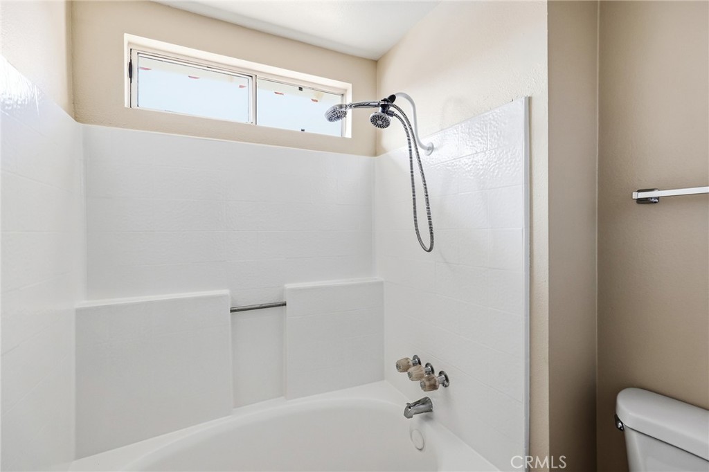 27422 Iris Avenue, Mission Viejo CA 92692 - photo 12