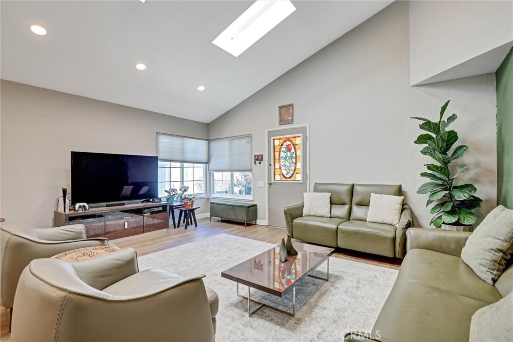 27494 Abanico, Mission Viejo CA 92691 - photo 1