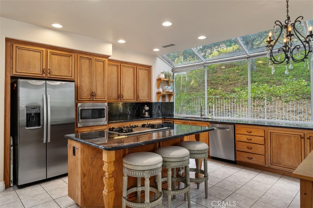 27531 Glenwood, Mission Viejo CA 92692 - photo 18