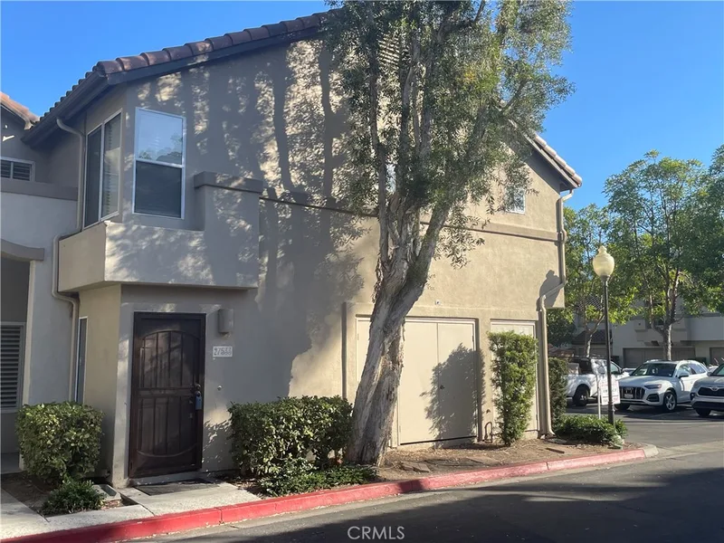 27533 Calinda, Mission Viejo, CA 92692