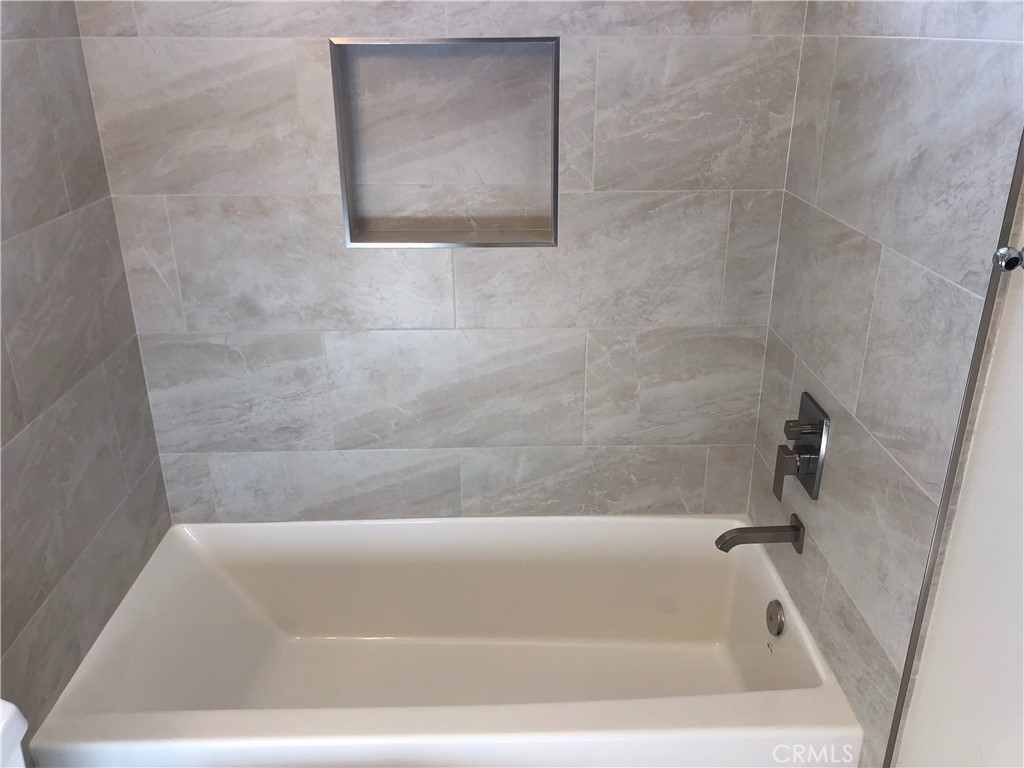 27576 Agrado, Mission Viejo CA 92692 - photo 8