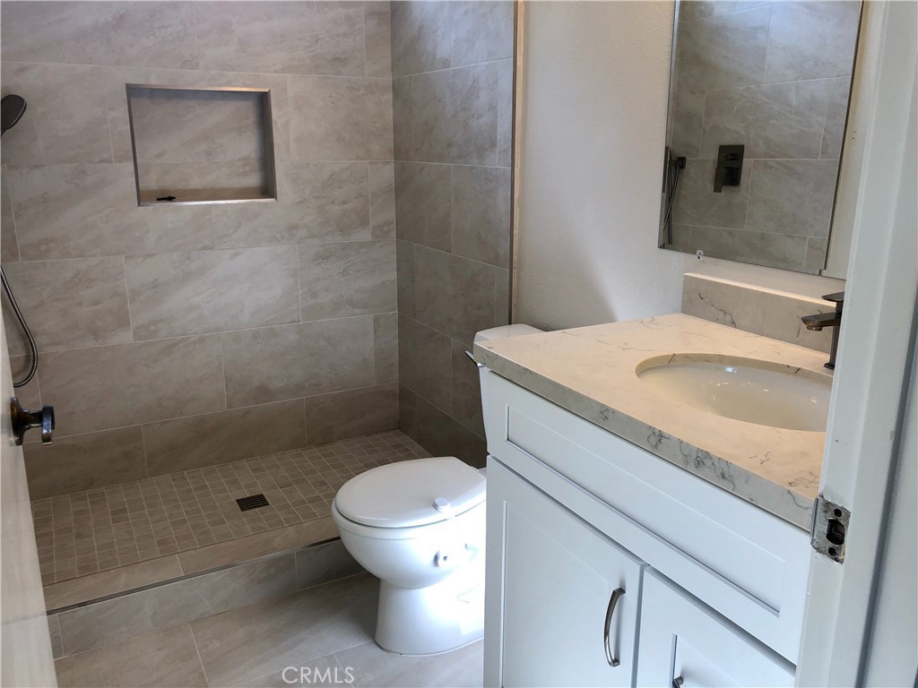 27576 Agrado, Mission Viejo CA 92692 - photo 10