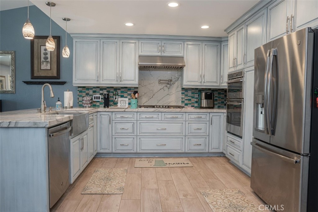 27711 Golondrina, Mission Viejo CA 92692 - photo 6