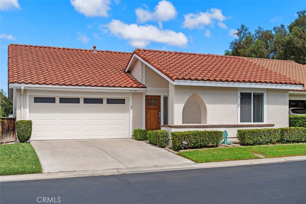 27724 Calle Valdes, Mission Viejo CA 92692 - photo 1