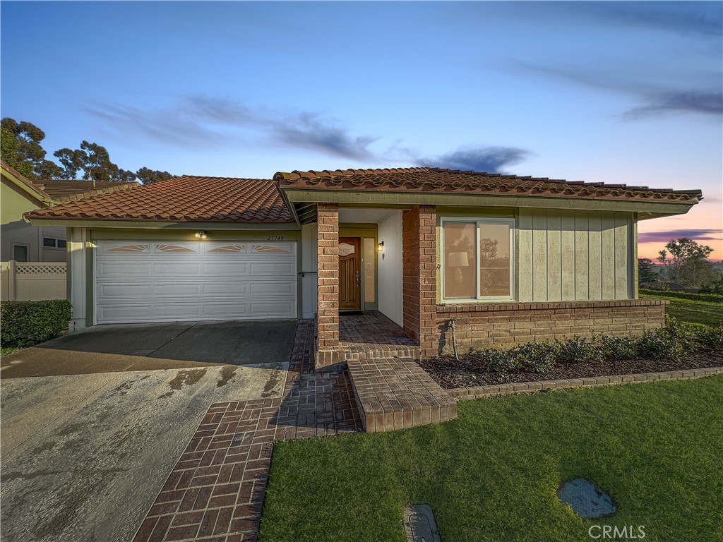 27740 Via Sarasate, Mission Viejo CA 92692 - photo 1