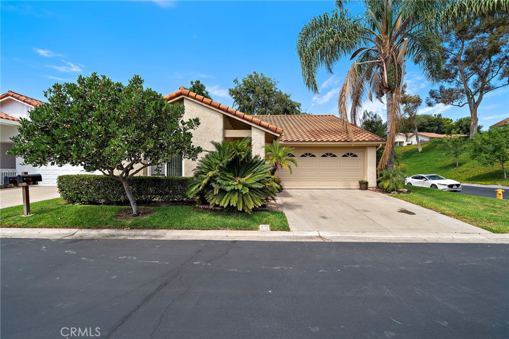 Welcome Home! - 27748 Via Sarasate, Mission Viejo CA 92692 - photo 1