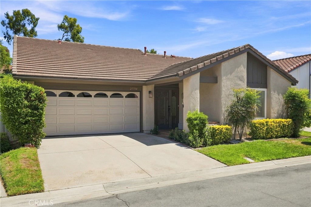 27754 Via Rodrigo, Mission Viejo CA 92692 - photo 2