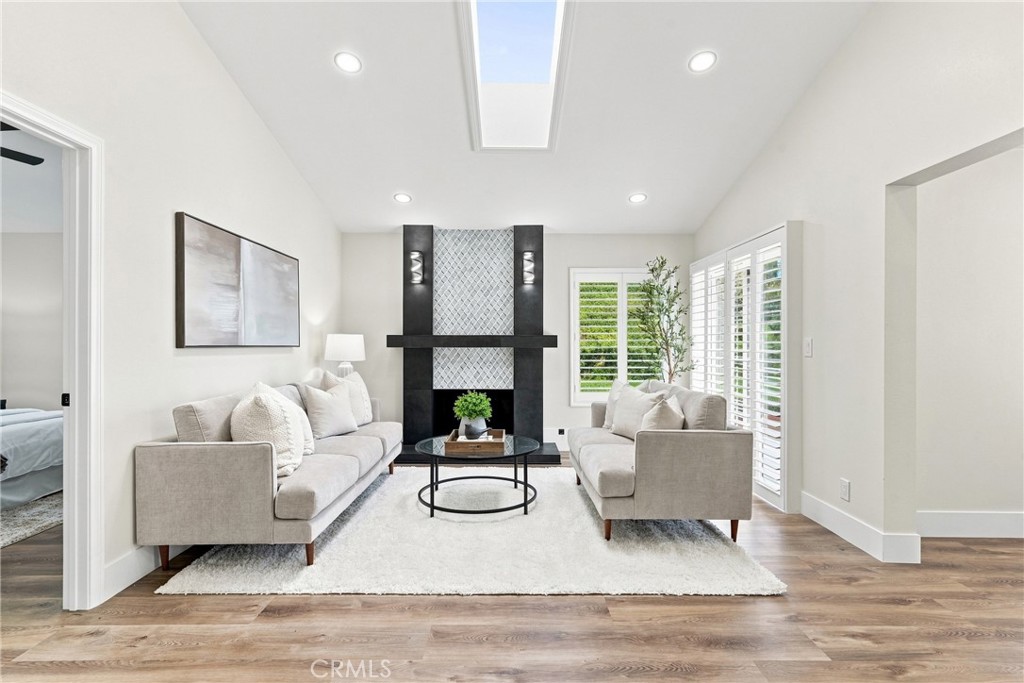 27754 Via Rodrigo, Mission Viejo CA 92692 - photo 5